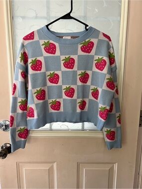 Luna Ivy/Anthropologie sz S checked strawberry pullover cropped sweater.